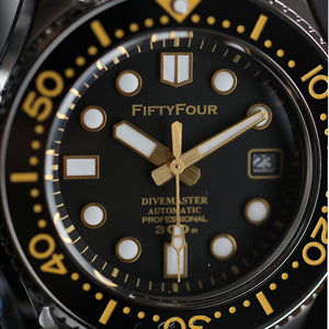 Fifty-Four MM300 - WR Watches PLT