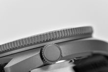 Load image into Gallery viewer, Rdunae Vintage Turtle 6105-8000 - WR Watches PLT