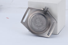 Load image into Gallery viewer, Tactical Frog Titanium Pelagos Diver