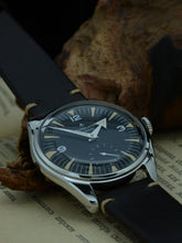 Load image into Gallery viewer, Hruodland Vintage Rail Watch - WR Watches