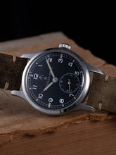 Load image into Gallery viewer, Hruodland Vintage WWII Military Watch - WR Watches