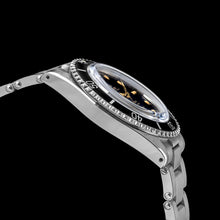 Load image into Gallery viewer, Thorn Vintage Snowflake Sub Diver - WR Watches