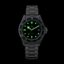 Load image into Gallery viewer, Thorn Vintage Snowflake Sub Diver - WR Watches