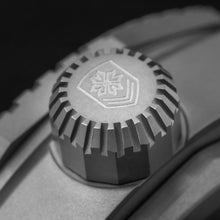 Load image into Gallery viewer, Thorn Titanium Royal Dagger Military Diver