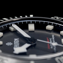 Load image into Gallery viewer, Thorn Titanium Pelagos Exploration Road Diver