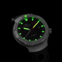 Load image into Gallery viewer, Thorn Titanium Retro Diver