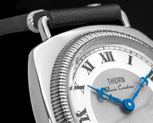 Load image into Gallery viewer, Thorn Retro Oyster Style Quartz Watch