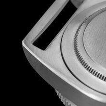 Load image into Gallery viewer, Thorn Titanium FXD GMT Diver