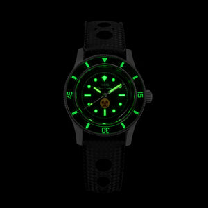 Thorn Titanium Anti-Magnetic FF Diver: No Radiation