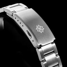 Load image into Gallery viewer, Shirryu Thorn Titanium GMT Diver