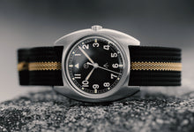 Load image into Gallery viewer, Rdunae Military Field Watch RA02