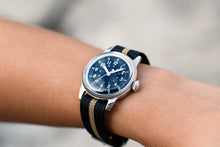 Load image into Gallery viewer, Rdunae Military Field Watch RA05