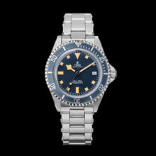 Load image into Gallery viewer, Thorn Vintage Snowflake Sub Diver - WR Watches