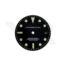 Load image into Gallery viewer, Retro Black Sub Dial for Seiko Mod: White Sub Date