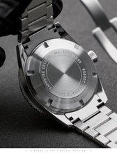 Load image into Gallery viewer, Iron Watch Seamaster