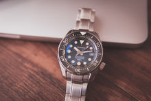 Load image into Gallery viewer, Proxima MM300 Spider Tapisserie Dial