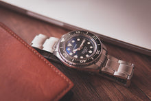 Load image into Gallery viewer, Proxima MM300 Spider Tapisserie Dial