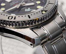 Load image into Gallery viewer, Proxima MM300 Grey Highbeat