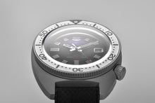 Load image into Gallery viewer, Rdunae Vintage Turtle 6105-8000 - WR Watches PLT