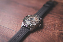 Load image into Gallery viewer, Proxima 65 Great Wave Off Kanagawa Dial
