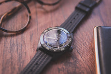 Load image into Gallery viewer, Proxima Black 65 PX01 Black Dial