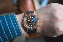 Load image into Gallery viewer, Proxima Bronze MM300 Brown PT5000