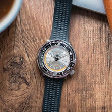 Load image into Gallery viewer, Proxima Tuna Day-date Silver - WR Watches