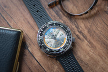 Load image into Gallery viewer, Proxima Tuna Day-date Silver - WR Watches