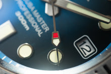 Load image into Gallery viewer, Proxima MM300 Blue