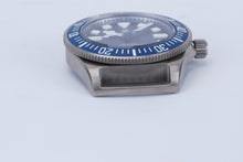 Load image into Gallery viewer, Tactical Frog Titanium Pelagos Diver