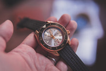 Load image into Gallery viewer, Proxima Bronze MM300 Day-date Silver Dial
