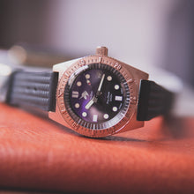 Load image into Gallery viewer, Proxima Bronze 65 Venom