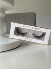 Load image into Gallery viewer, Proxima MM300 SM