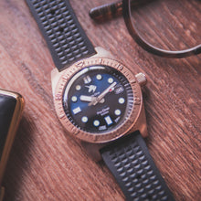 Load image into Gallery viewer, Proxima Bronze 65 Abyssal - WR Watches