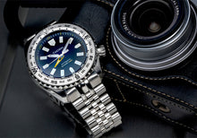 Load image into Gallery viewer, Shirryu Thorn Landmaster GMT Homage
