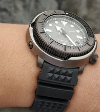 Load image into Gallery viewer, Marine Master Rubber Strap - WR Watches PLT