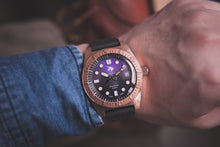 Load image into Gallery viewer, Proxima Bronze 65 Venom