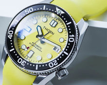 Load image into Gallery viewer, Shirryu Thorn Prospex MM200 Steel Master Diver