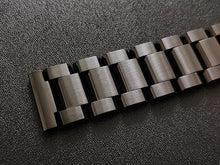 Load image into Gallery viewer, Stainless Steel Bracelet for Tuna SRPH75 / SRPH77K1 / SUT441P1 / SRPE29K1 / SRPE31K1