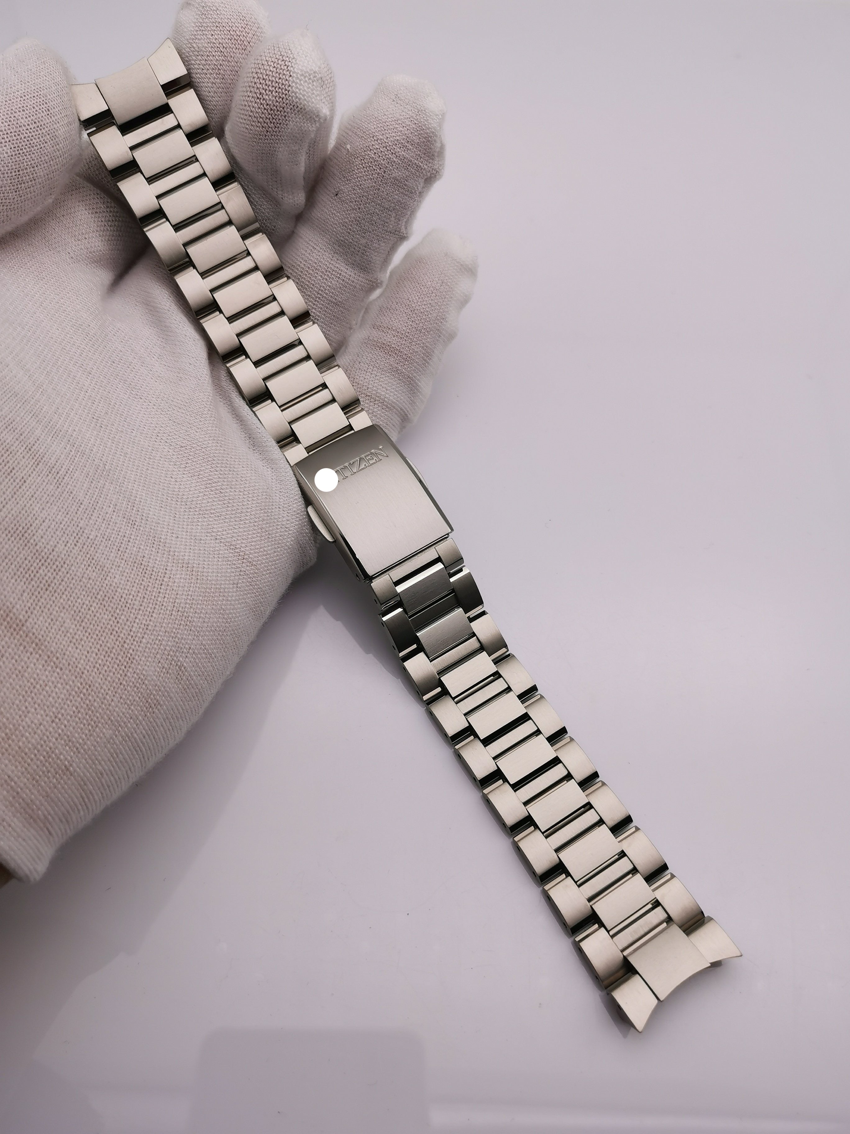 Citizen titanium outlet bracelet